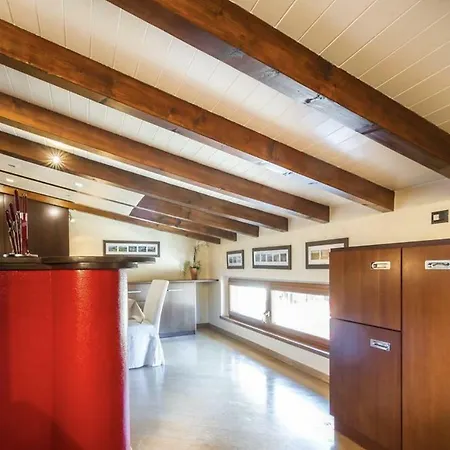 Lake Folcino Holiday home *